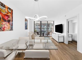 Sls Lux, Miami, FL 33130