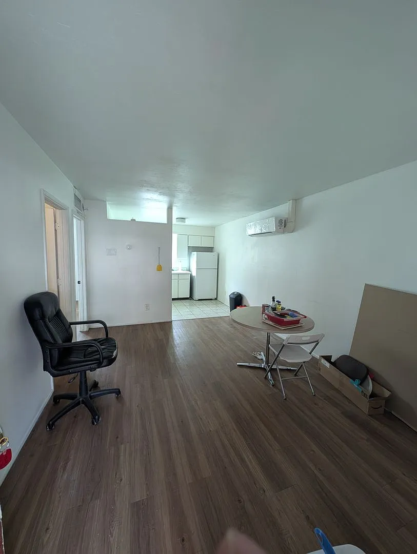 4 Plex - Two Bedroom and 1 Bath Unit for Rent — Photo 4