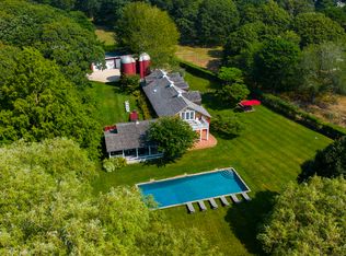 26 Ruxton Rd, East Hampton, NY 11937