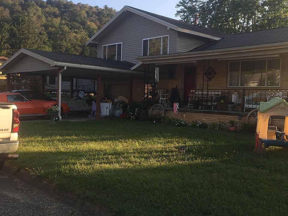 2nd image of 126 Miller St