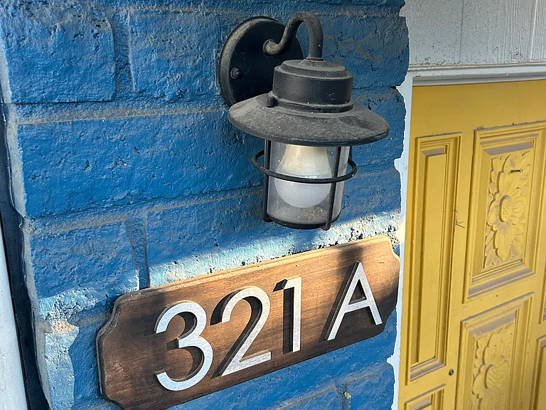 323 S Pioneer #321A — Photo 1