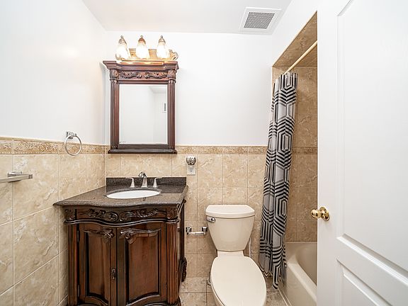 primary suite bathroom