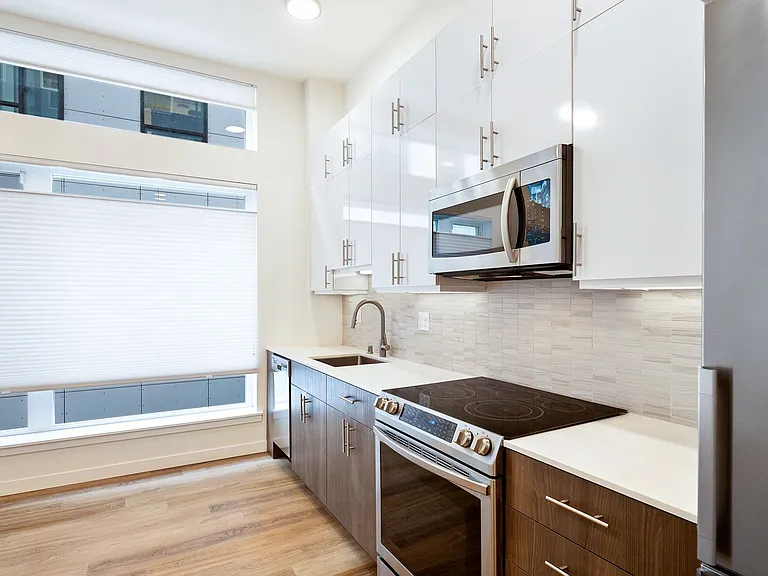 Portal Apartments — Photo 32