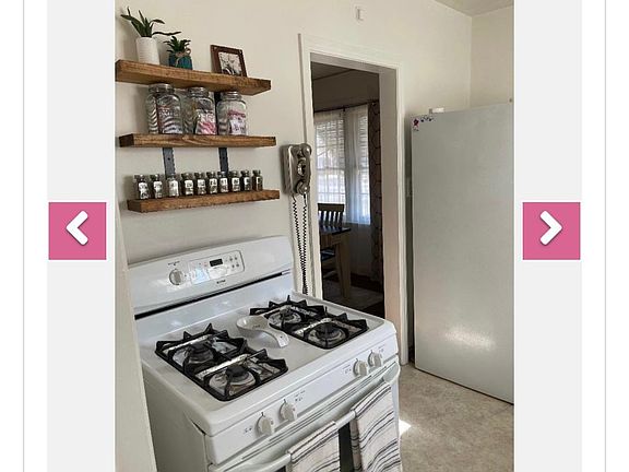 3rd image of 2235 N Maroa Ave