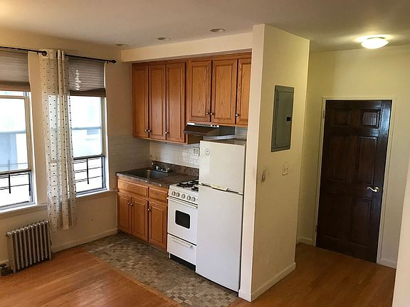 2nd image of 34-22 44th St #1F