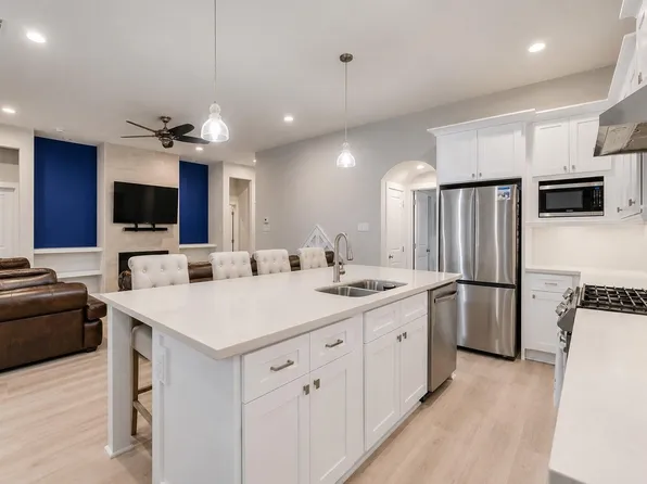 49 Wyndemere Dr, Montgomery, TX 77356