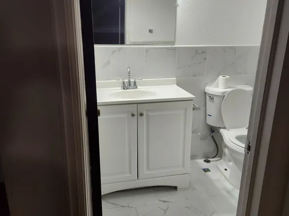 14806 E 2nd Ave #100, Aurora, CO 80011
