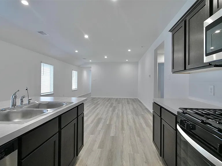 16839 Sangiovese Dr — Photo 15