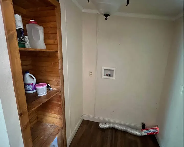 104 Adams Ln — Photo 17