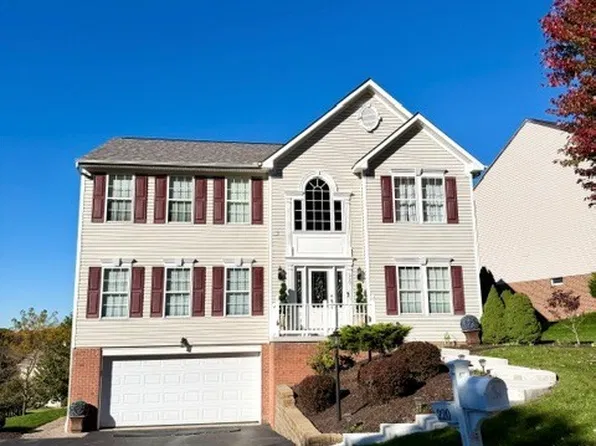 220 Cliffside Dr, Mars, PA 16046