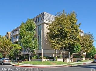 3344 Castle Heights Ave APT 204, Los Angeles, CA 90034