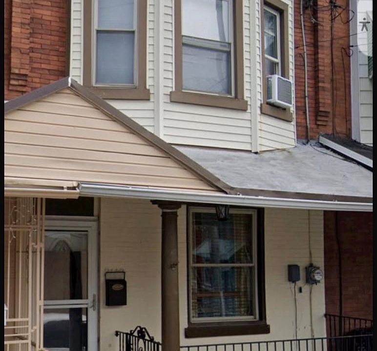 1st image of 3110 E St