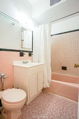 Rented by City Connections Realty | media 17