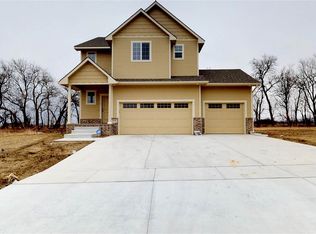 2130 S Cranbrook St, Wichita, KS 67207