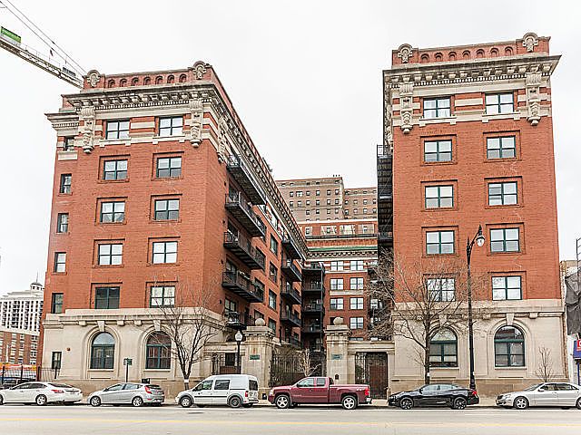 1st image of 1439 S Michigan Ave APT 506