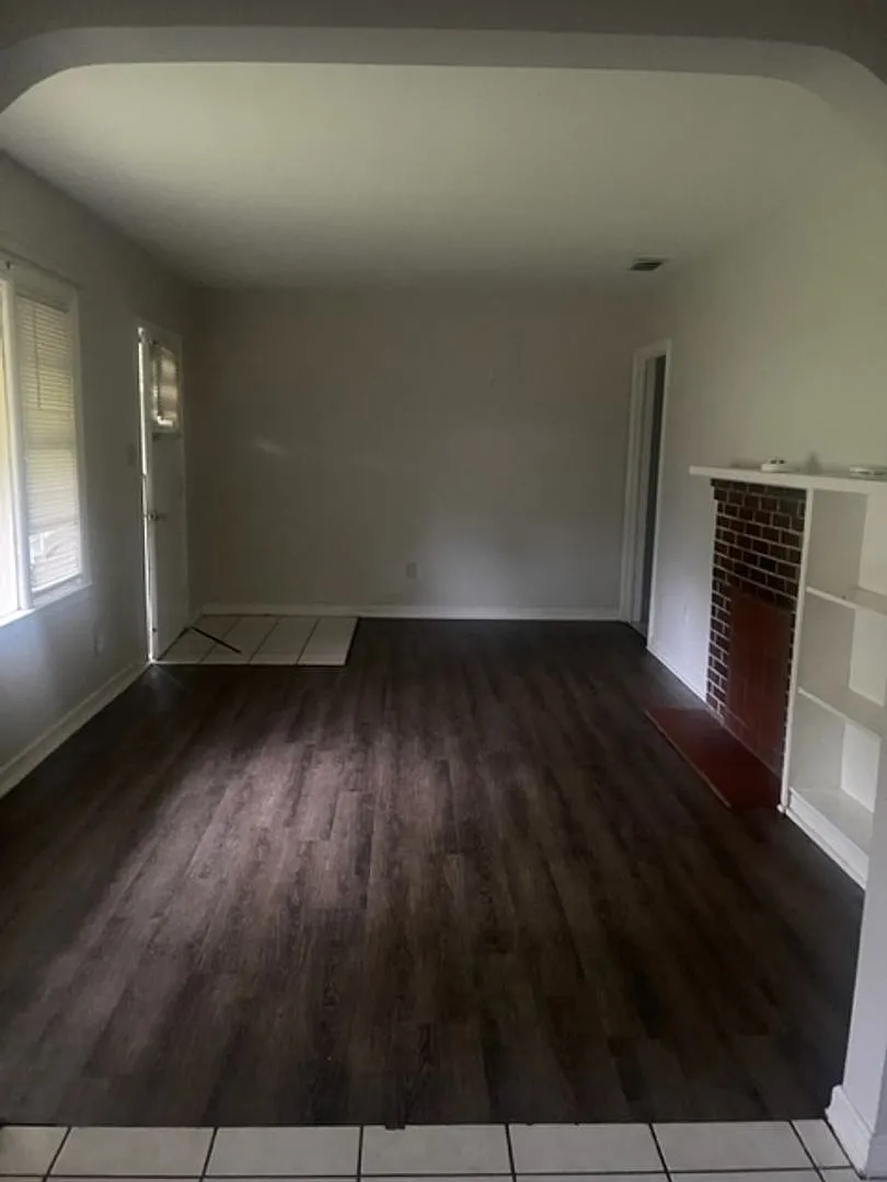 1312 Colquitt Ave — Photo 2
