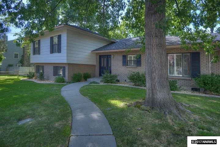 2035 Newman Pl photo 1