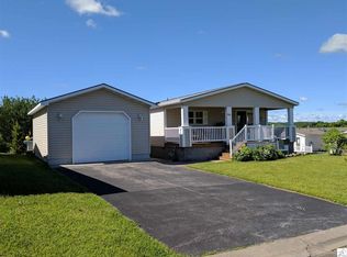 69 Arbutus Dr, Duluth, MN 55810