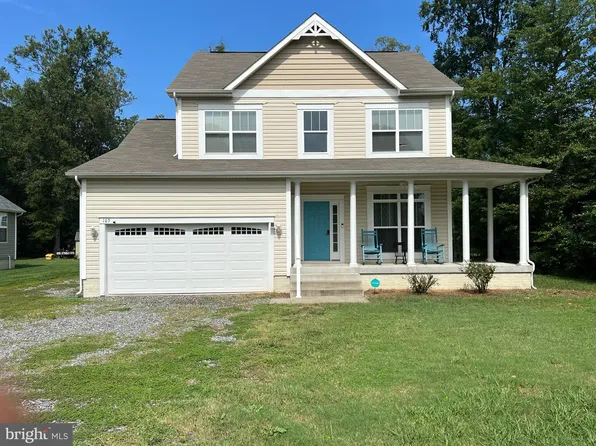 103 Santa Maria Ave, Colonial Beach, VA 22443