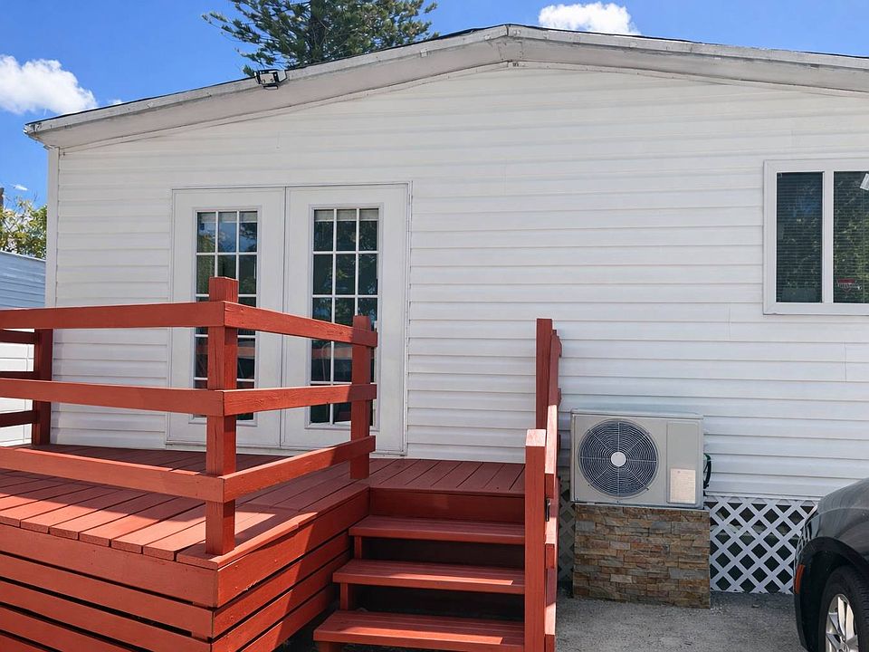 1st image of 4701 Bartell Rd #6