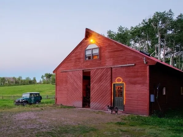 26650 Henderson Park Rd, Oak Creek, CO 80467