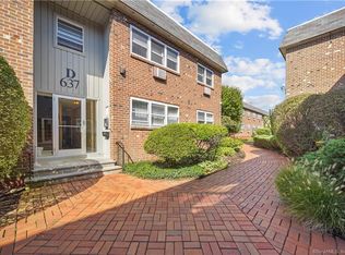 637 Cove Rd UNIT D11, Stamford, CT 06902