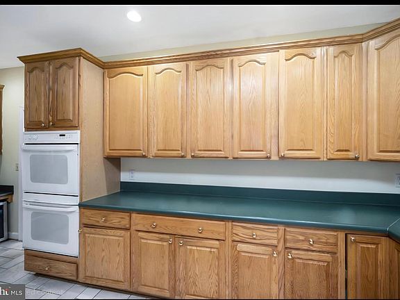 4th image of 5823 Sumerduck Rd