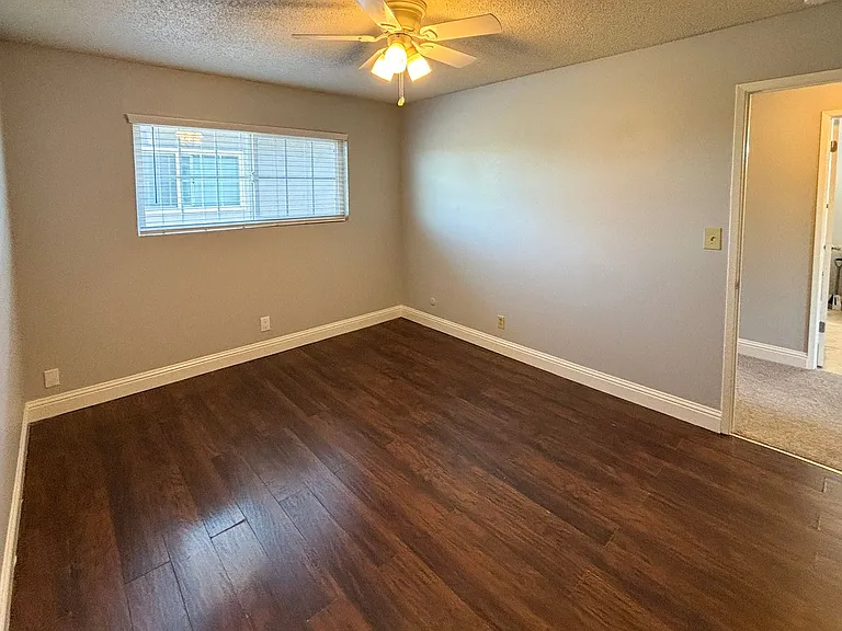 616 O Street — Photo 16