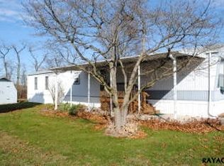 800 York Rd TRAILER 17, Dover, PA 17315