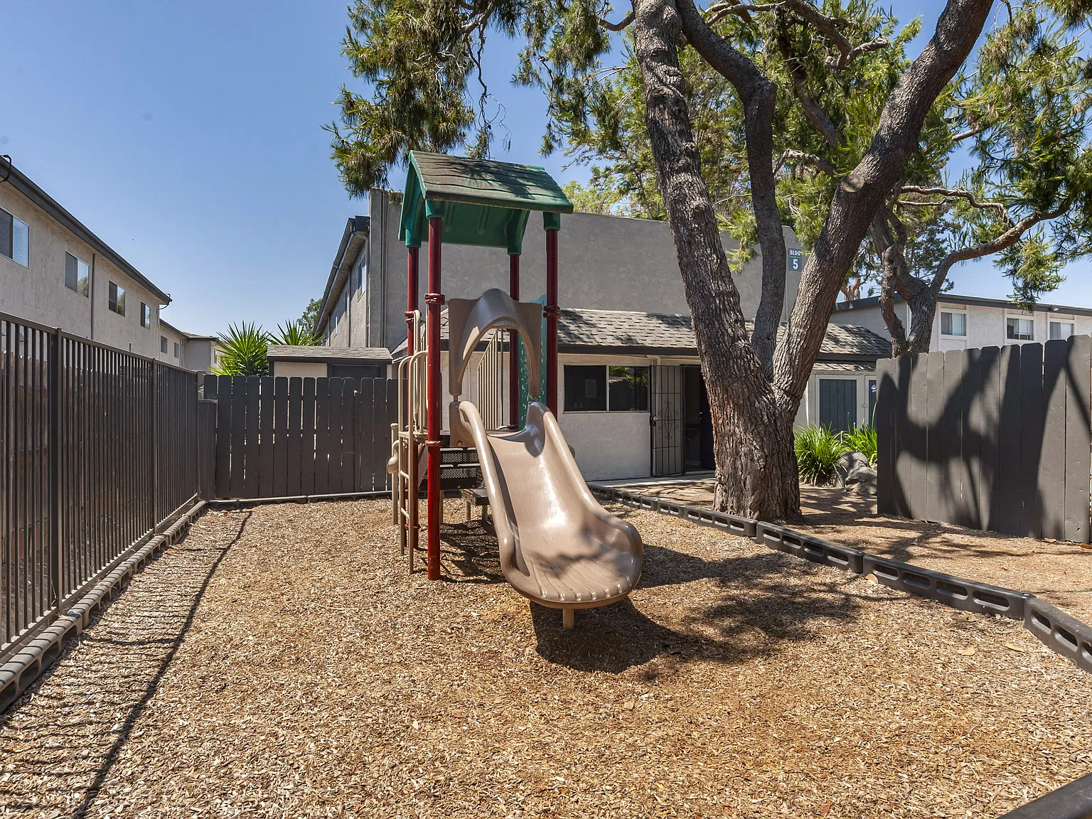Scripps Poway Villas — Photo 4