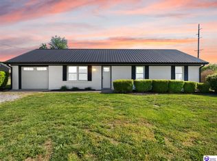 325 Countryside Dr, Horse Cave, KY 42749