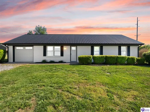 325 Countryside Dr, Horse Cave, KY 42749