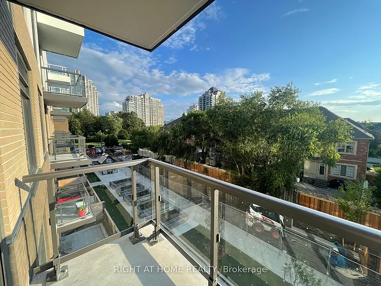 8 Beverley Glen Blvd #D-331 — Photo 8