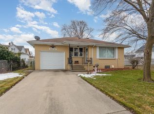 1912 15th St, Bay City, MI 48708