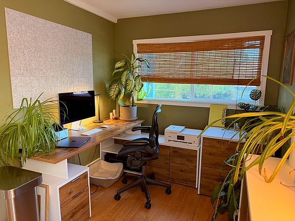 5th image of 957 N Avenue 49