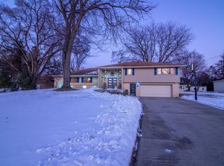 605 Valley St, Horicon, WI 53032