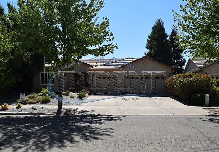 1316 Tres Picos Dr — Photo 1