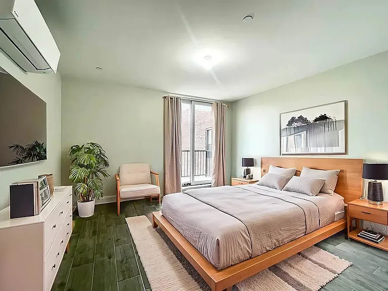 931 New York Ave #3B — Photo 1