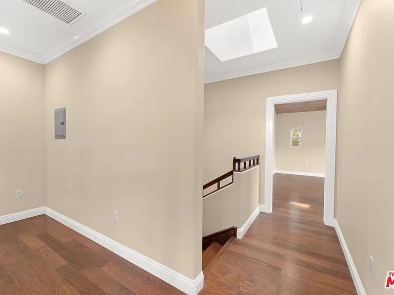 1630 Bridgeport Dr — Photo 31