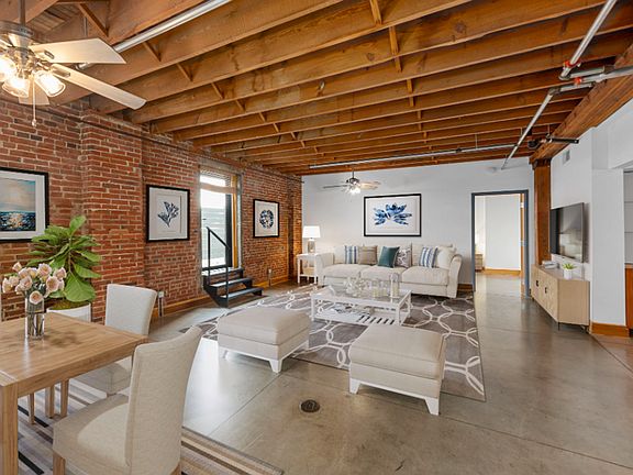 2nd image of 2605-2637 Washington Ave #412/413