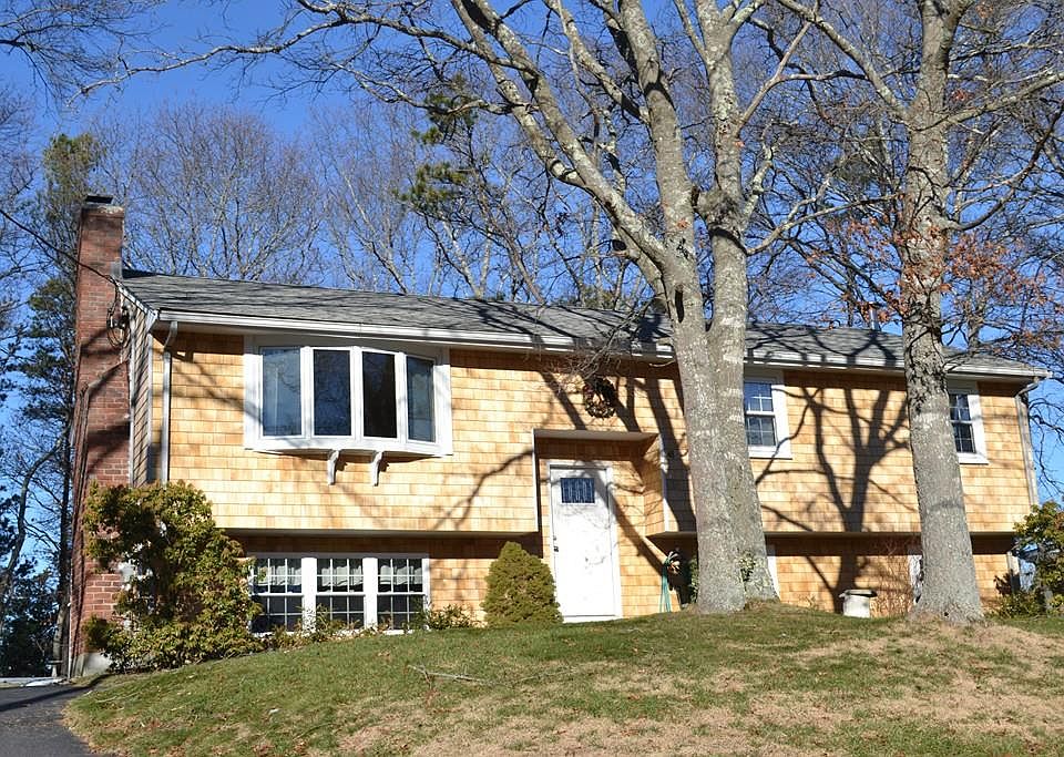 1st image of 48 High Pine Dr
