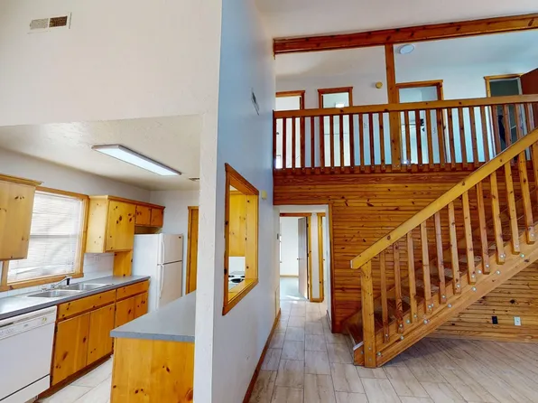 2414 N Washington St, Stillwater, OK 74075