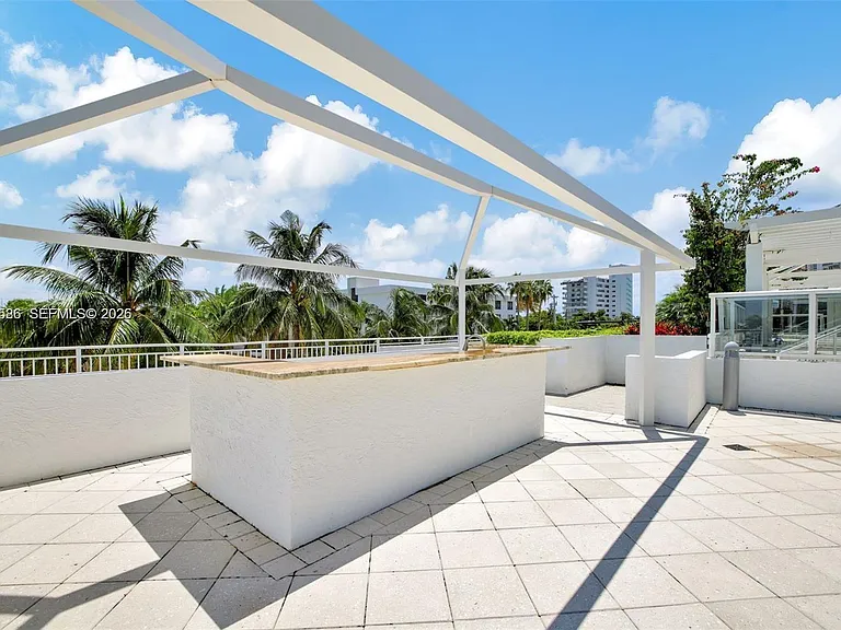 3015 N Ocean Blvd #3J — Photo 44