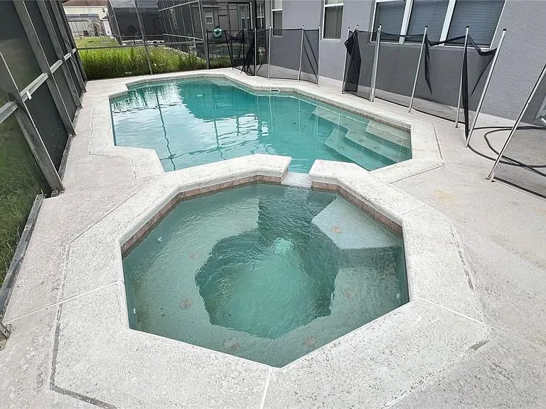 318 Sand Ridge Dr — Photo 32