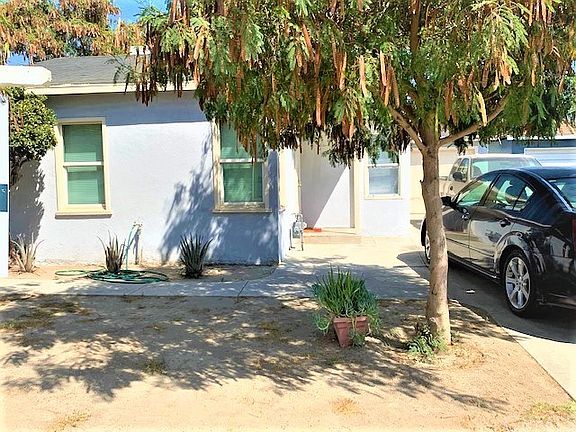 3rd image of 7223 Yates St