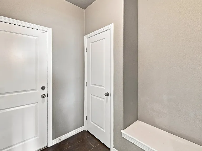 7646 Bigtooth Maple Dr — Photo 12