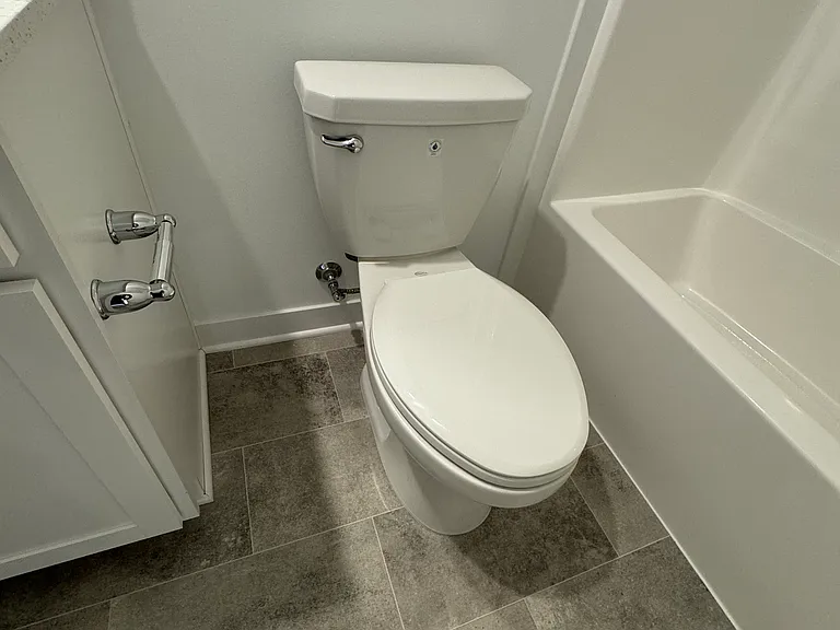 17285 Wellburn Dr — Photo 30