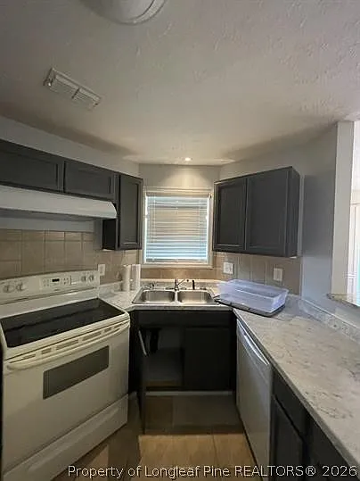 979 Stewarts Creek Dr #9 — Photo 4