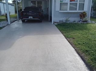 16 Santa Cruz Way, Port St Lucie, FL 34952