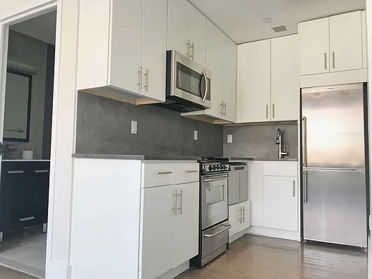 Rented by Rentopia | media 10